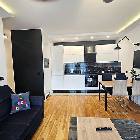 Piernikowy Apartament 52 By Rentoom Torun Ngoại thất bức ảnh