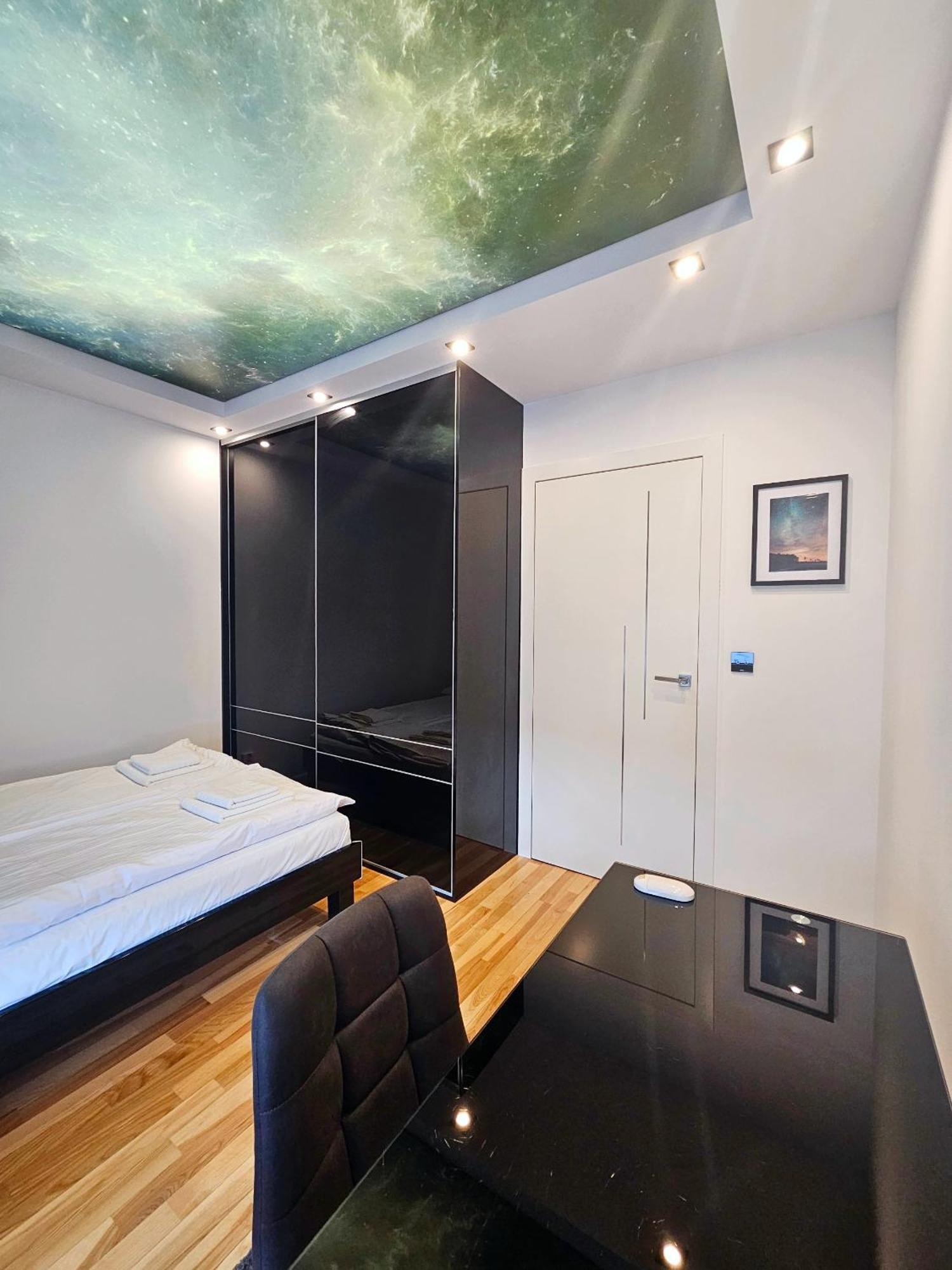 Piernikowy Apartament 52 By Rentoom Torun Ngoại thất bức ảnh